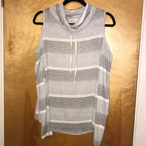 Like new . Striped cold shoulder Cowell neck
